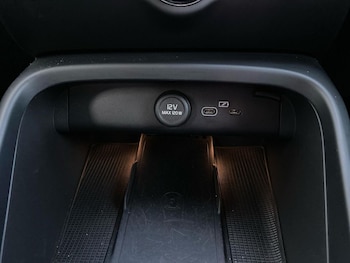 Used Volvo XC40 2022 for sale - 76893300: Photo