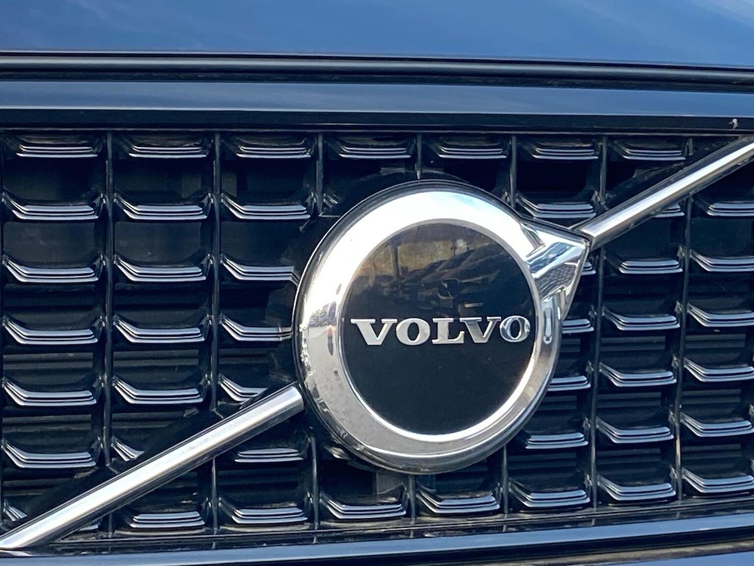 Used Volvo XC40 2022 for sale - 76893300: Photo 30