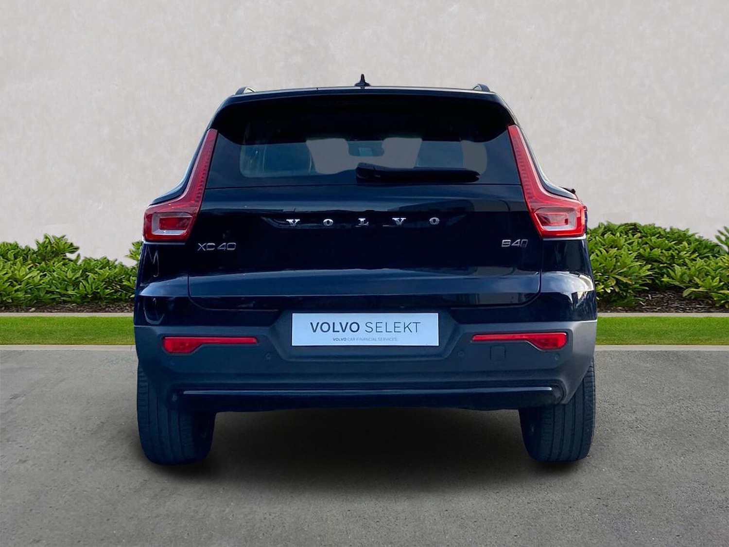 Used Volvo XC40 2022 for sale - 76893300: Photo 5