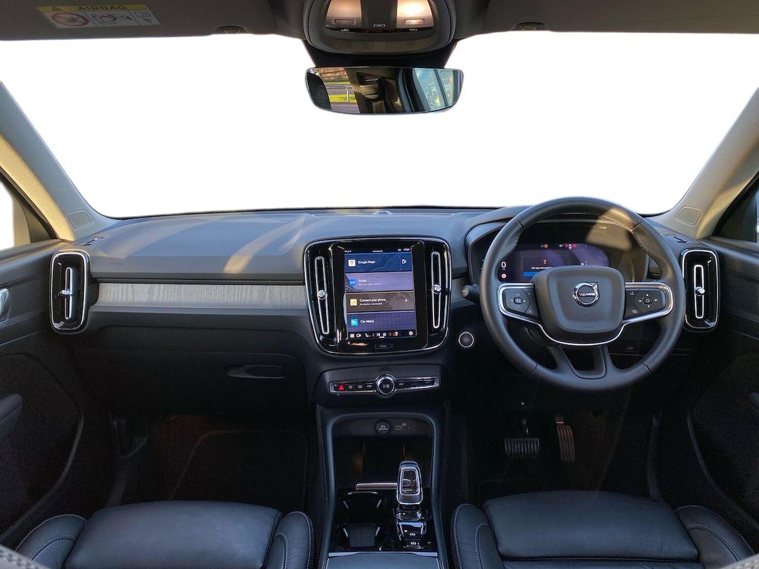 Used Volvo XC40 2022 for sale - 76893300: Photo 9