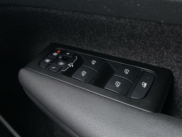 Used Volvo XC40 2022 for sale - 76264360: Photo 21