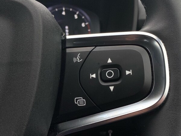 Used Volvo XC40 2022 for sale - 76264360: Photo 26