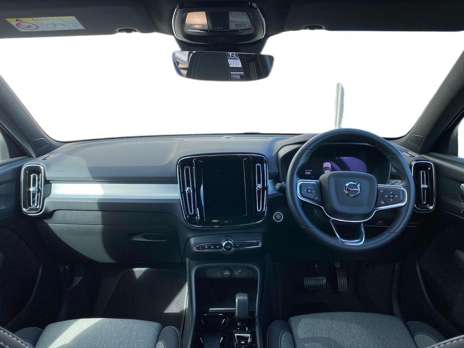 Used Volvo XC40 2024 for sale - 78191105: Photo 10