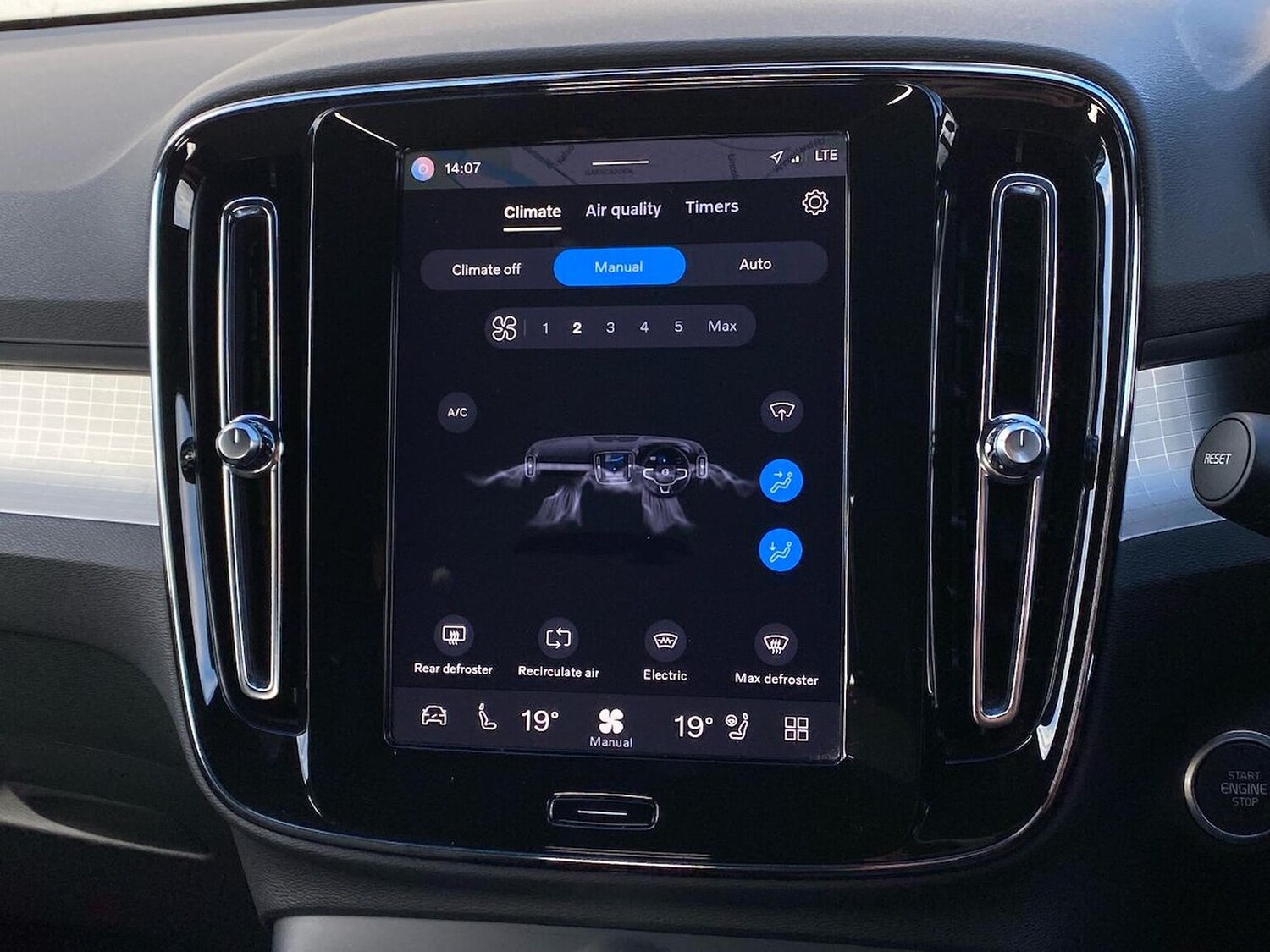 Used Volvo XC40 2024 for sale - 78191105: Photo 27