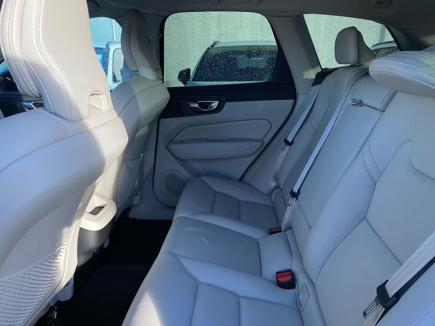 Used Volvo XC60 2023 for sale - 76402417: Photo 17