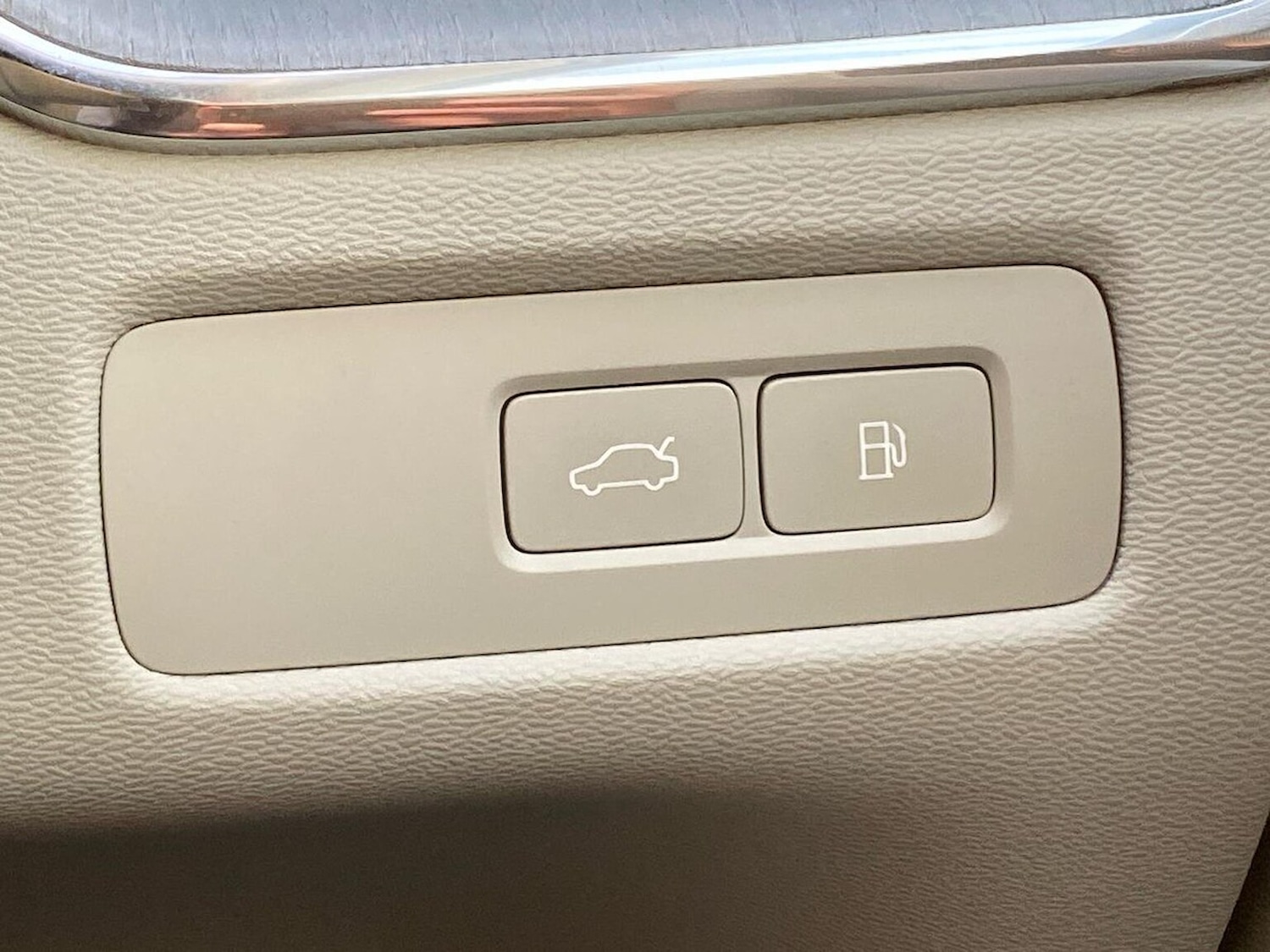 Used Volvo XC60 2025 for sale - 76770051: Photo 23