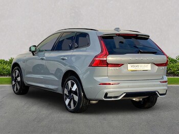 Used Volvo XC60 2025 for sale - 76770051: Photo