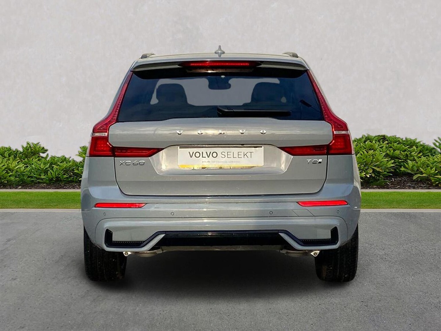 Used Volvo XC60 2025 for sale - 76770051: Photo 5