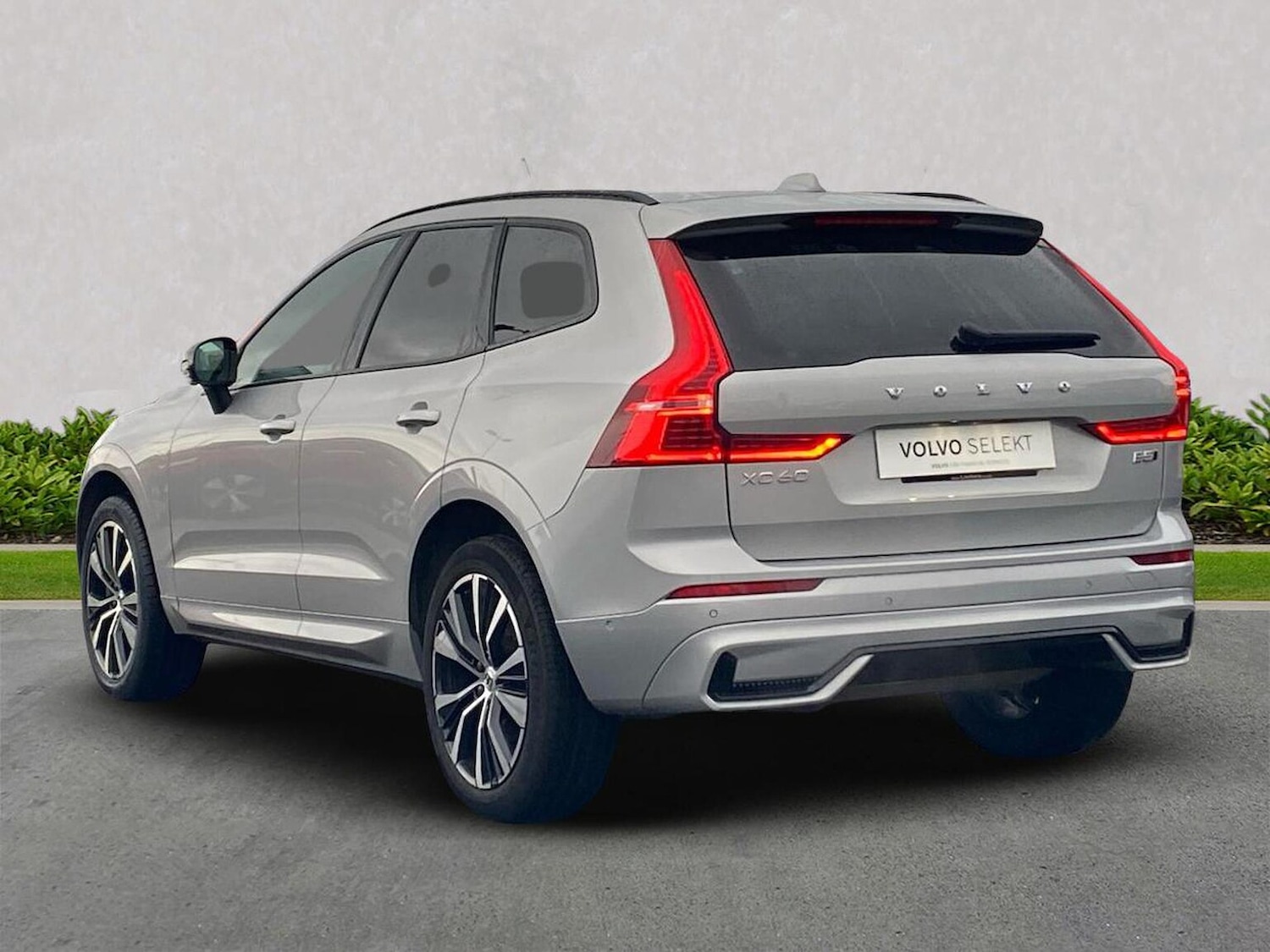 Used Volvo XC60 2022 for sale - 76157248: Photo 3