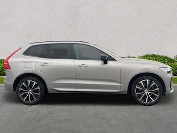 Used Volvo XC60 2022 for sale - 76157248: Photo