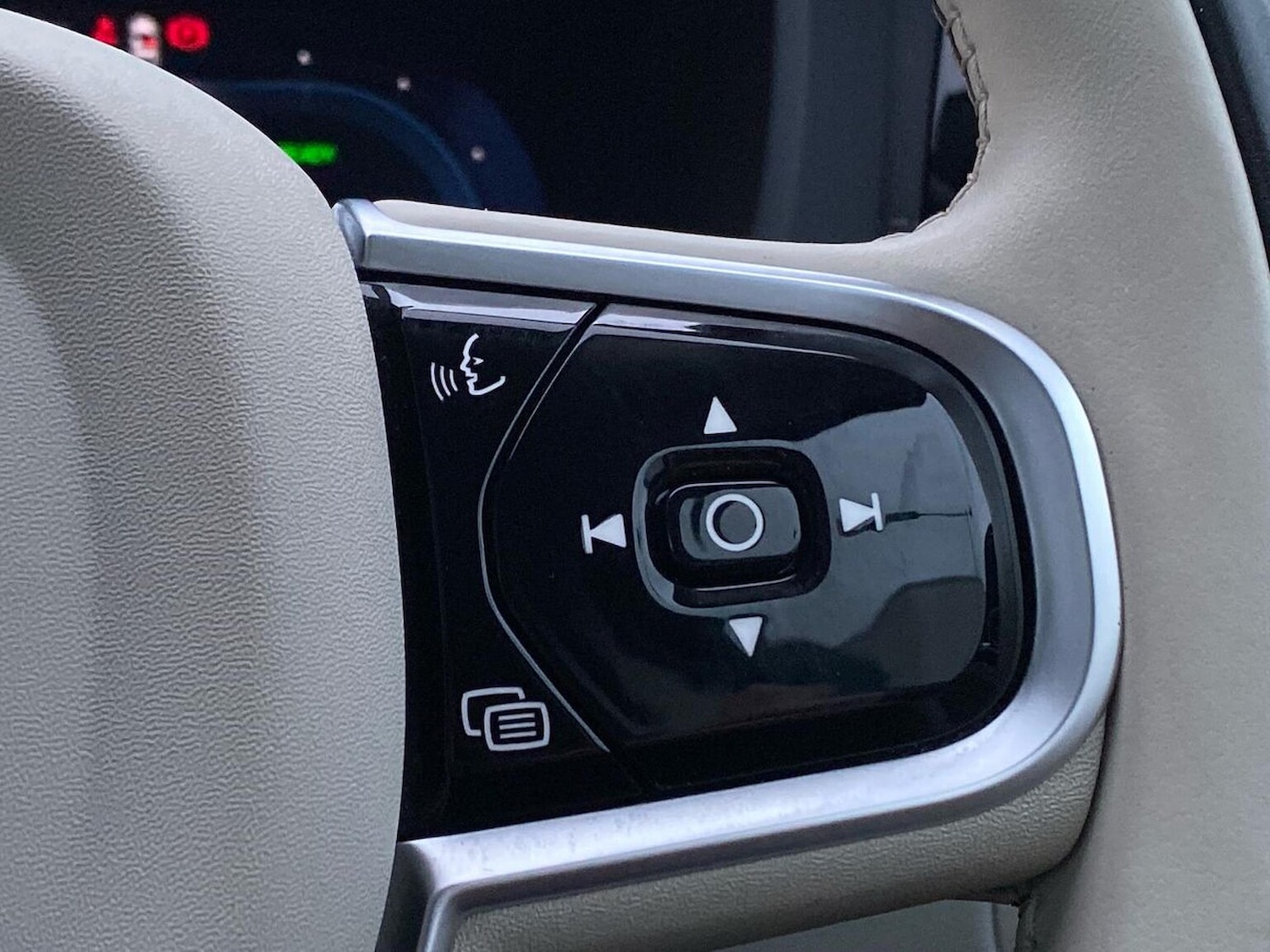 Used Volvo XC60 2025 for sale - 76969979: Photo 26