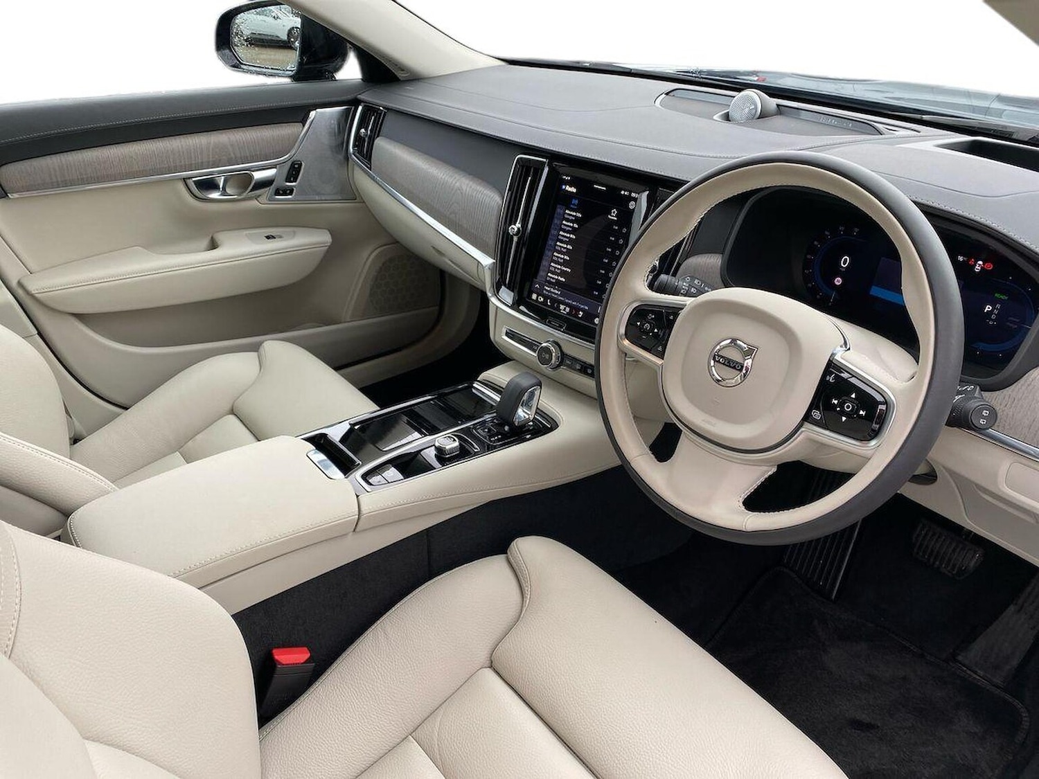 Used Volvo V90 2025 for sale - 76114365: Photo 15