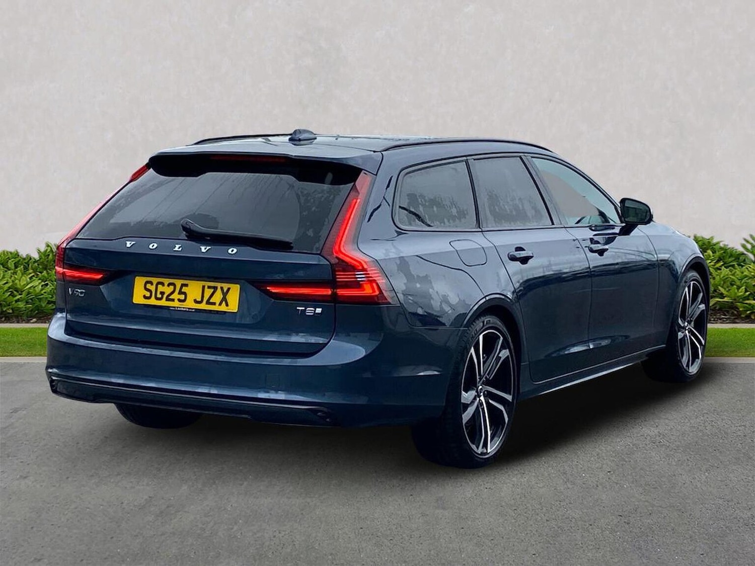 Used Volvo V90 2025 for sale - 76114365: Photo 18