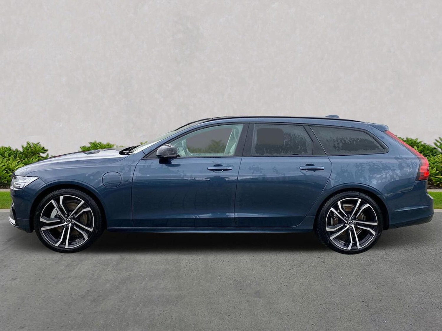 Used Volvo V90 2025 for sale - 76114365: Photo 19