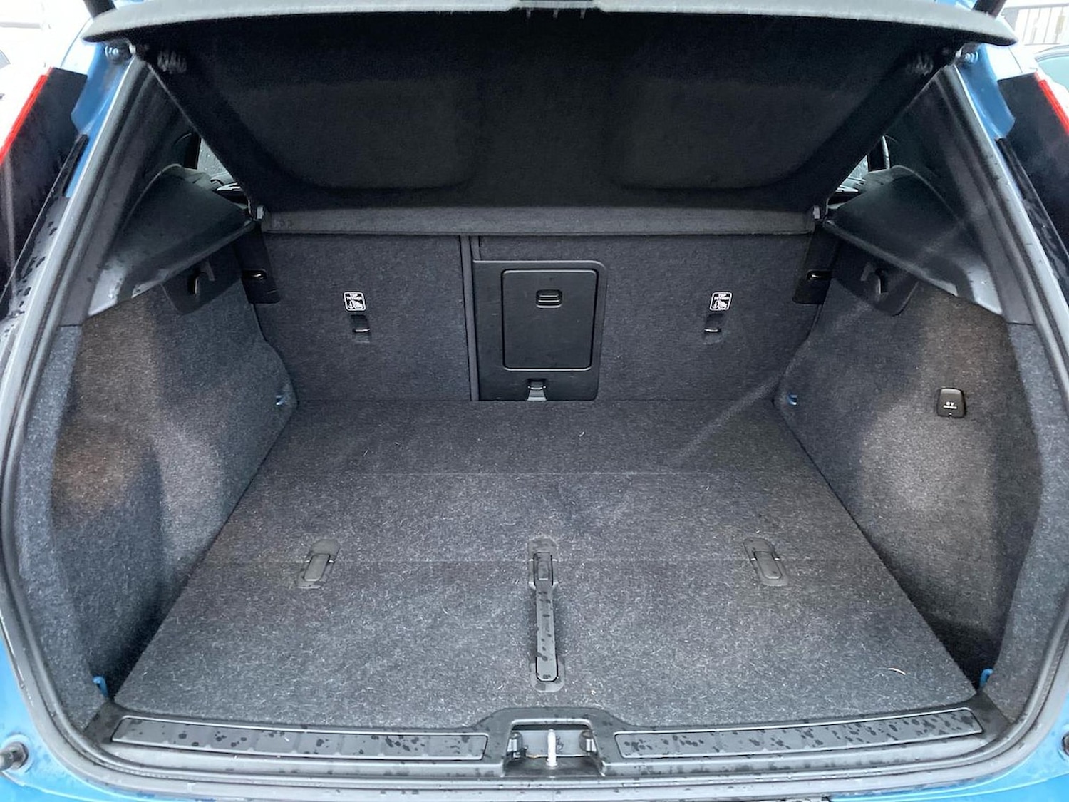 Used Volvo XC40 2022 for sale - 76613625: Photo 18