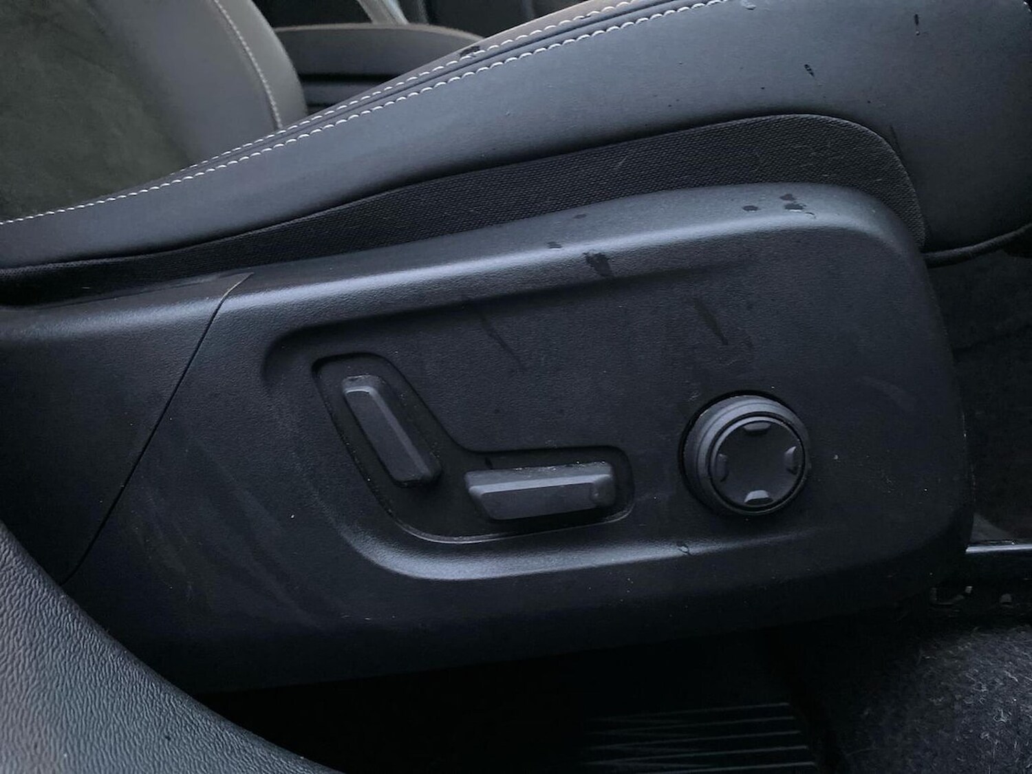 Used Volvo XC40 2022 for sale - 76613625: Photo 31