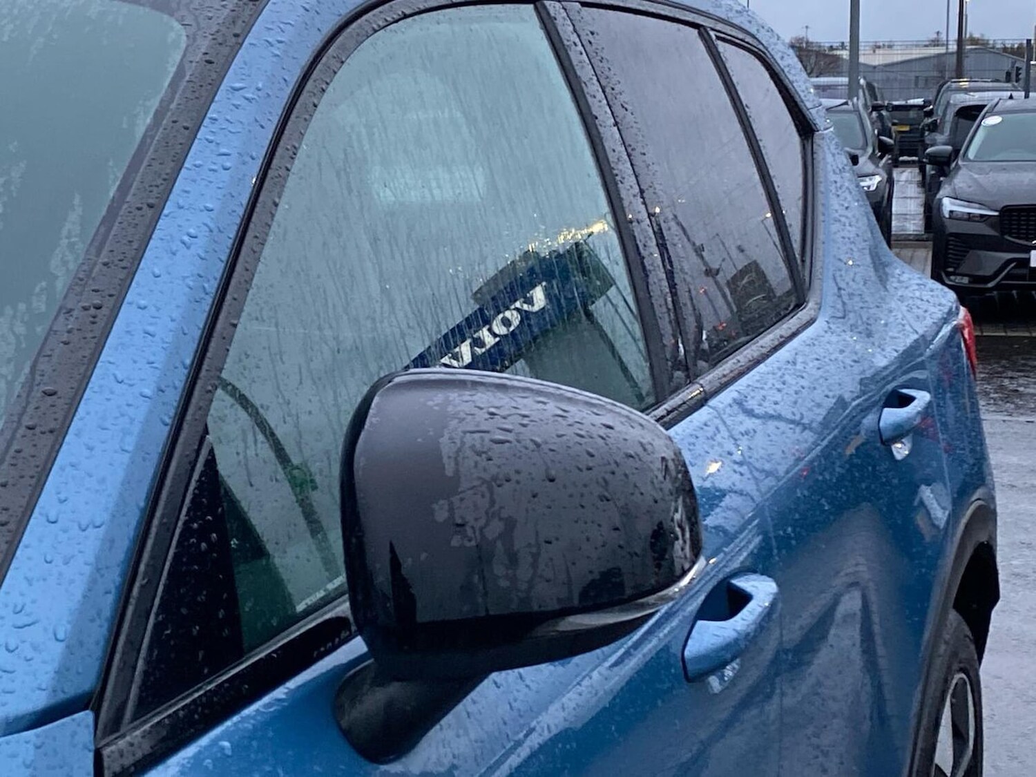 Used Volvo XC40 2022 for sale - 76613625: Photo 38