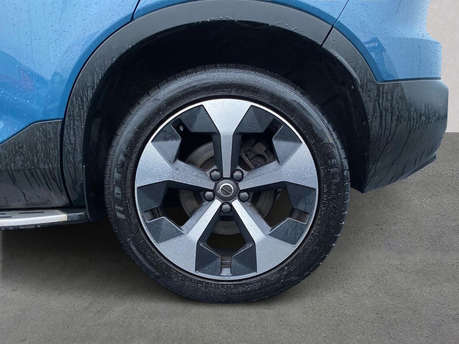 Used Volvo XC40 2022 for sale - 76613625: Photo 7