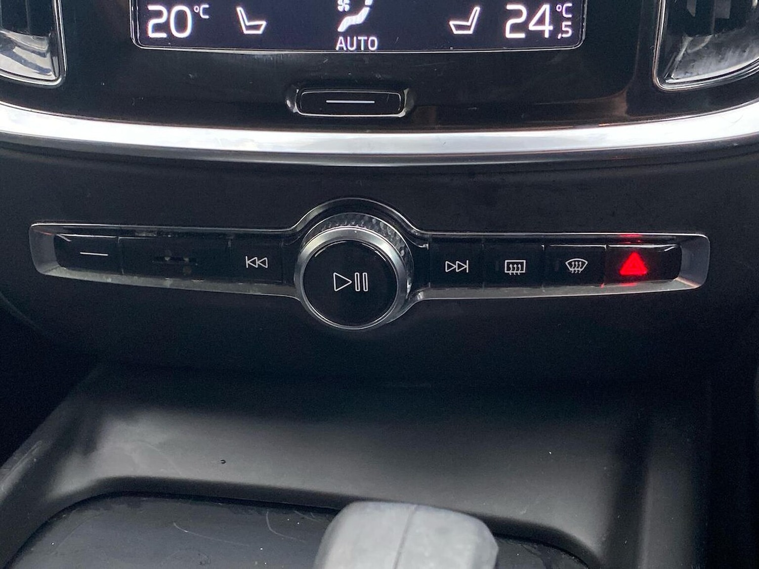 Used Volvo V60 2021 for sale - 76455298: Photo 13