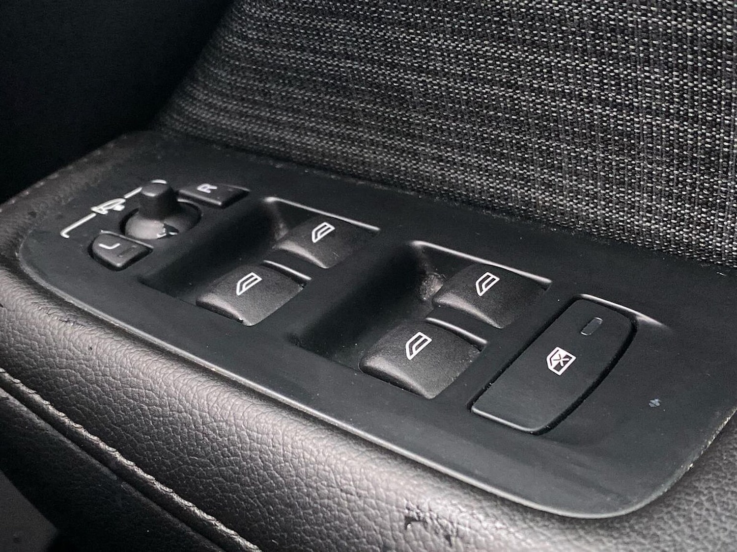 Used Volvo V60 2021 for sale - 76455298: Photo 22