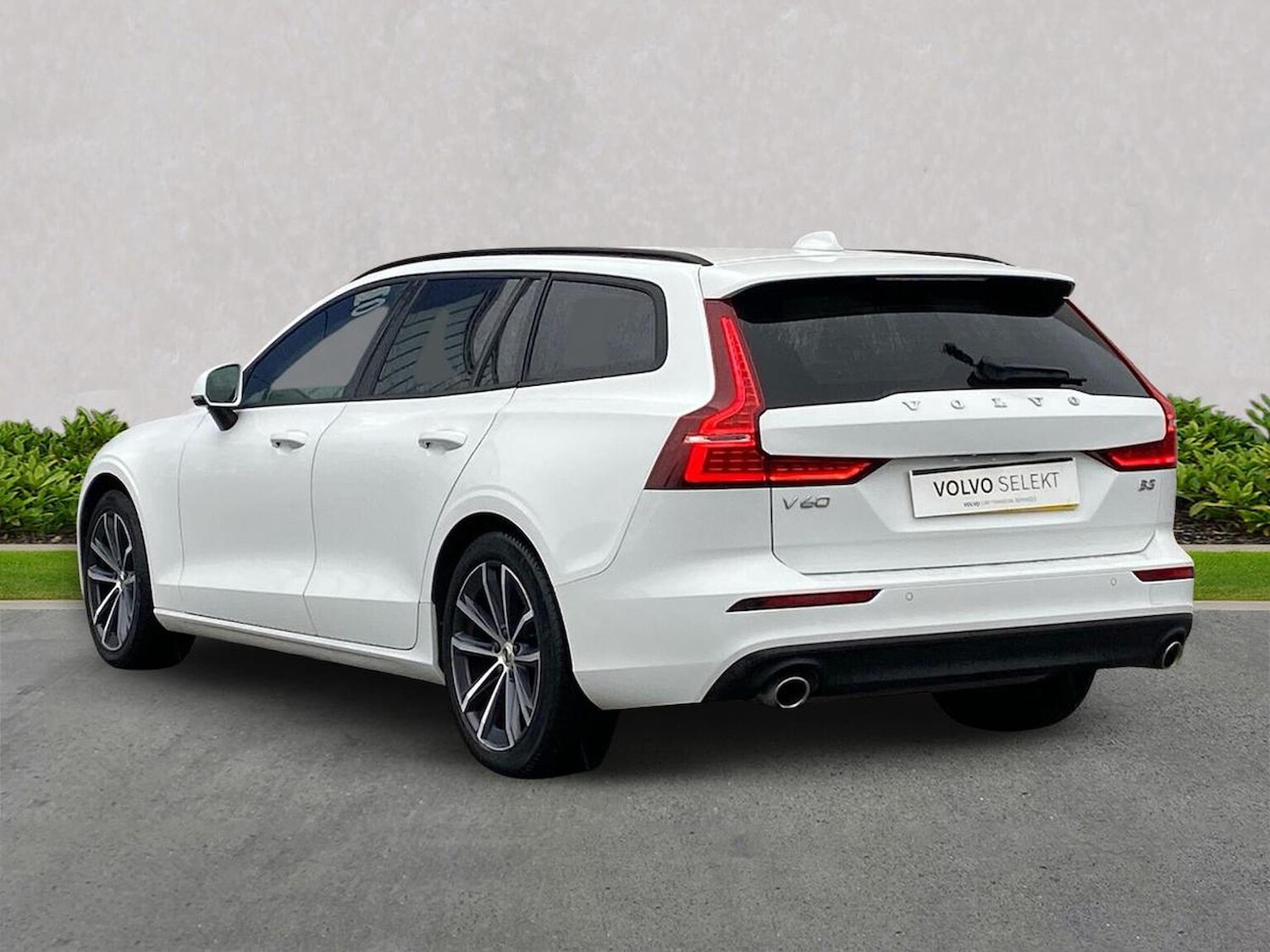 Used Volvo V60 2021 for sale - 76455298: Photo 3