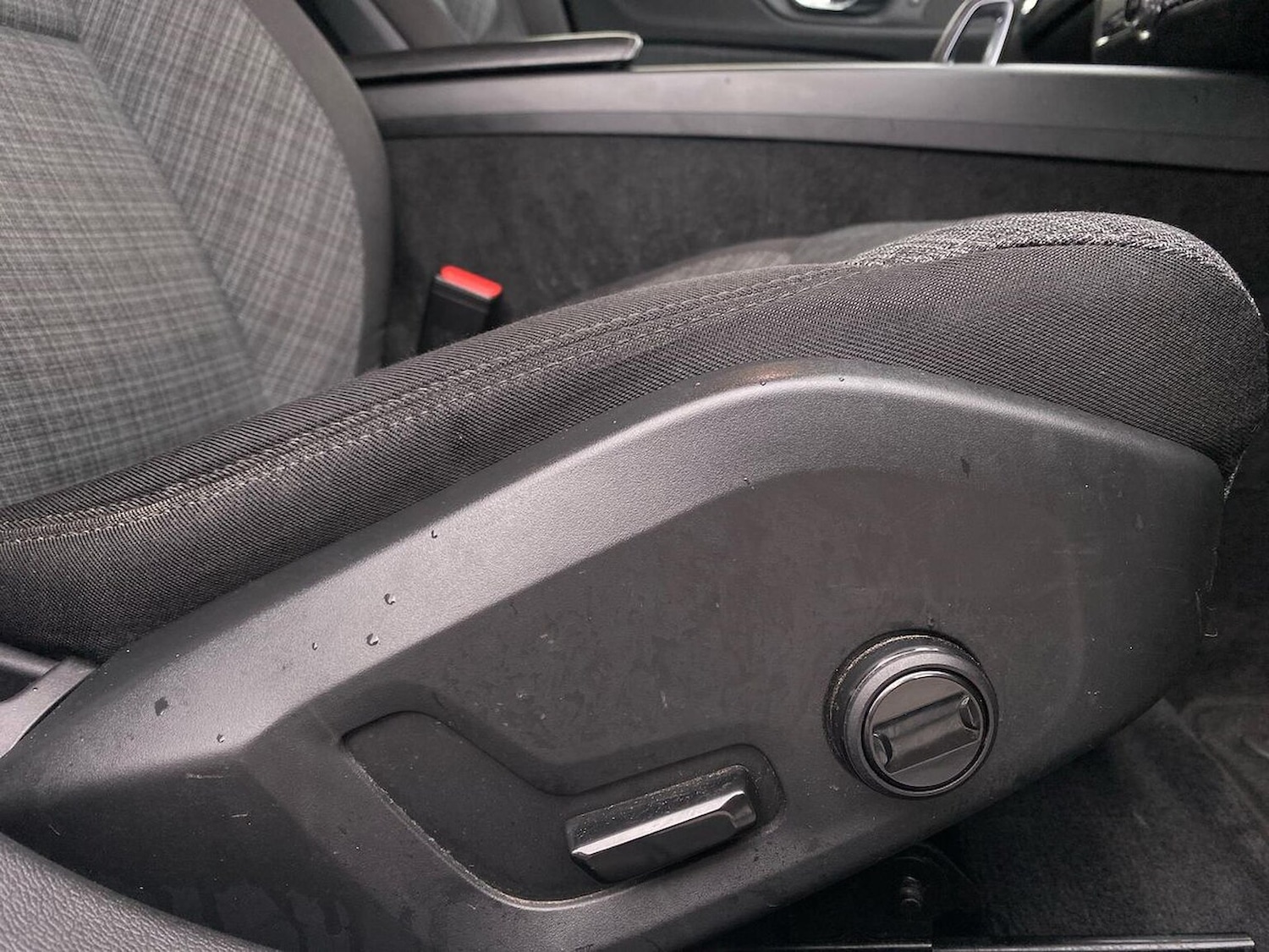 Used Volvo V60 2021 for sale - 76455298: Photo 31