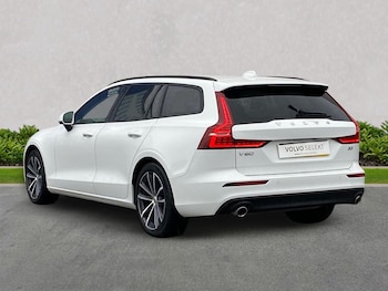 Used Volvo V60 2021 for sale - 76455298: Photo