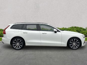 Used Volvo V60 2021 for sale - 76455298: Photo
