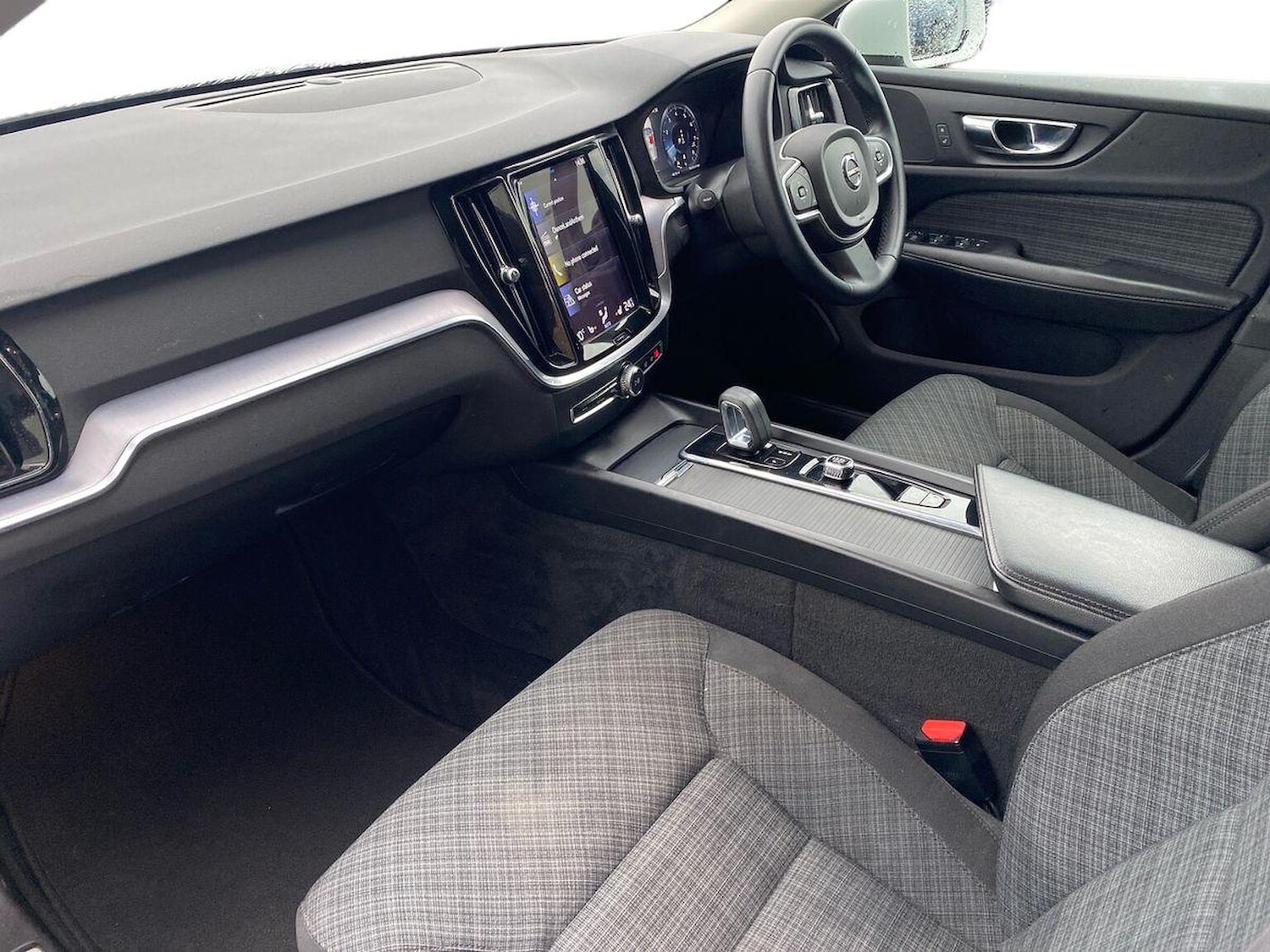 Used Volvo V60 2021 for sale - 76455298: Photo 8