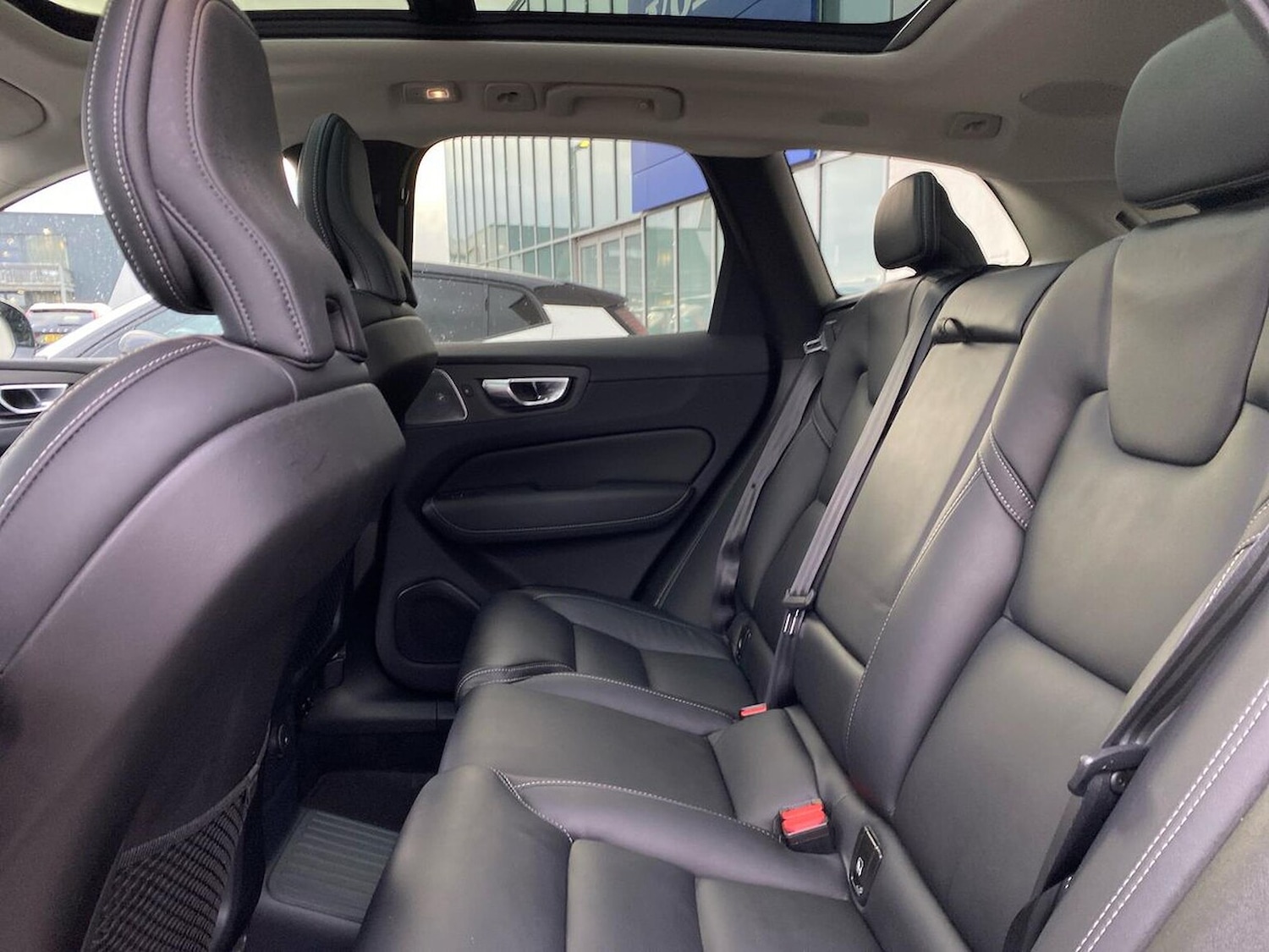 Used Volvo XC60 2023 for sale - 78191079: Photo 18