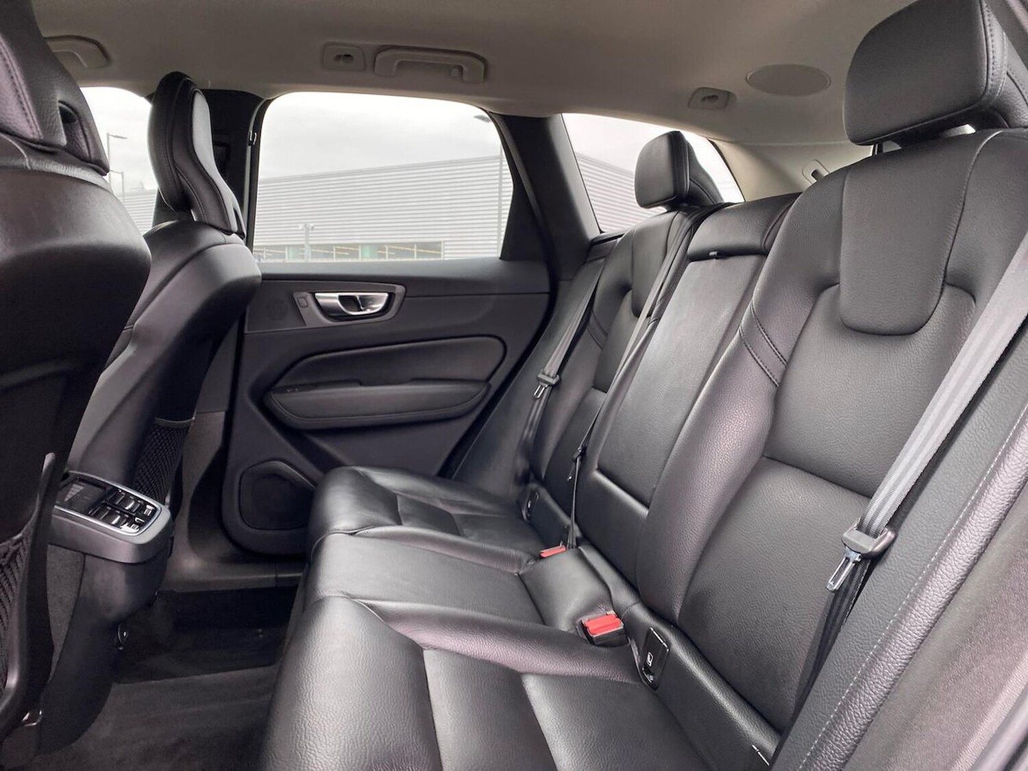 Used Volvo XC60 2023 for sale - 78191178: Photo 18