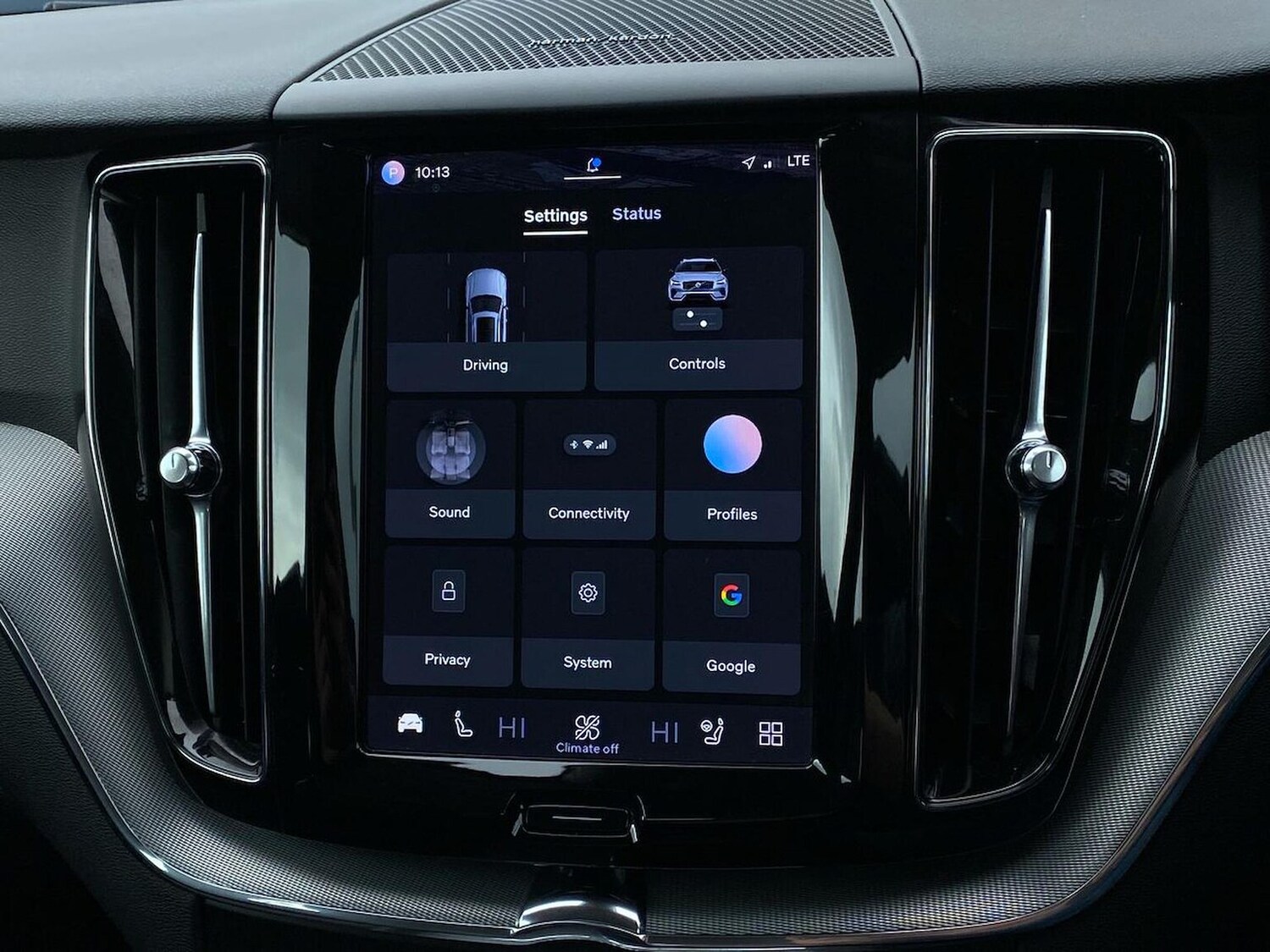 Used Volvo XC60 2023 for sale - 78191178: Photo 43