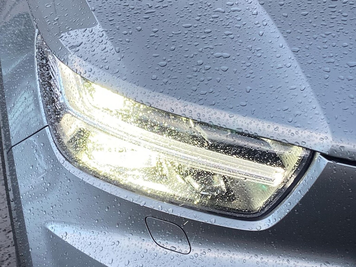 Used Volvo XC40 2019 for sale - 76892109: Photo 33