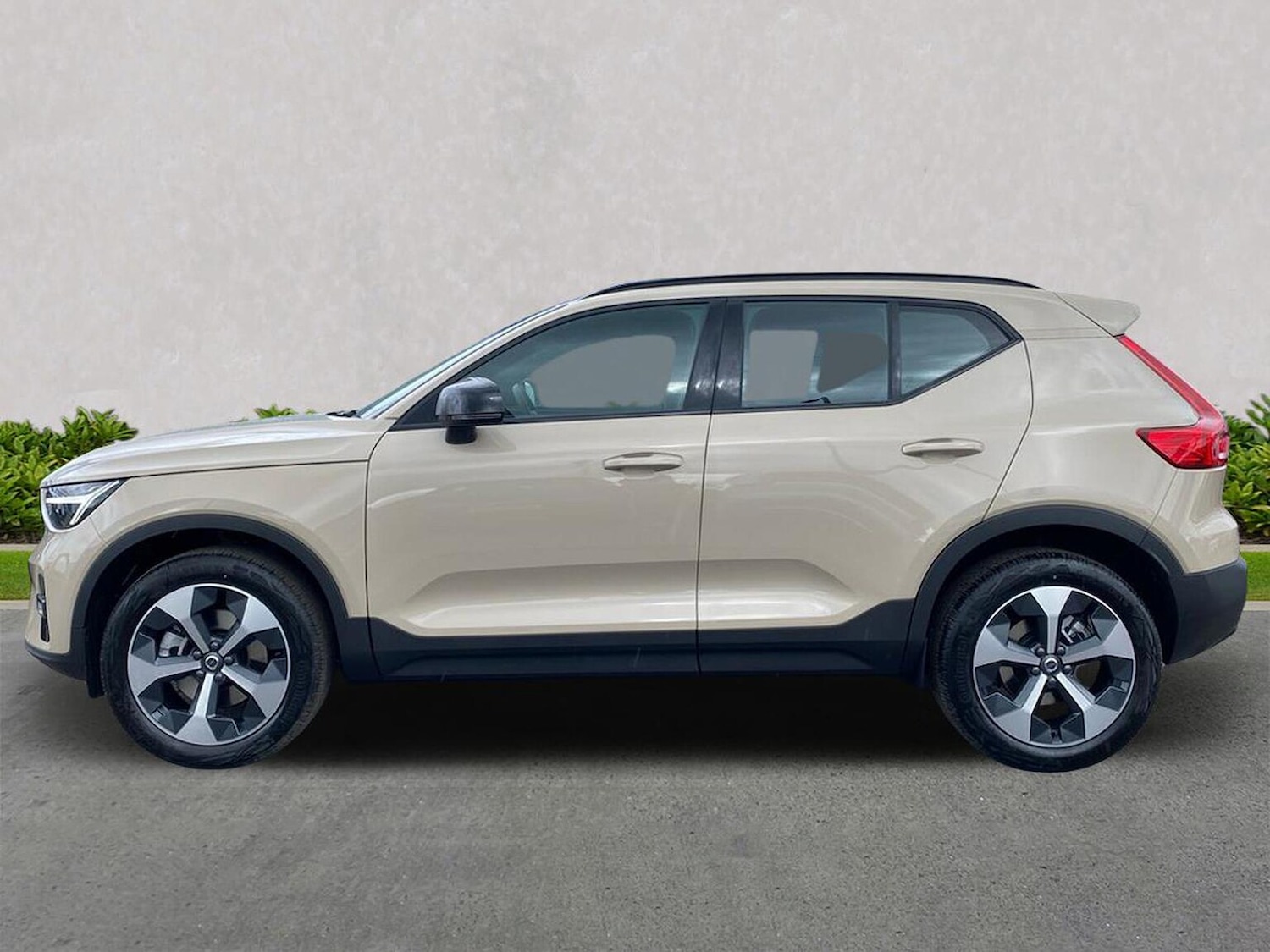 Used Volvo XC40 2025 for sale - 76115499: Photo 20