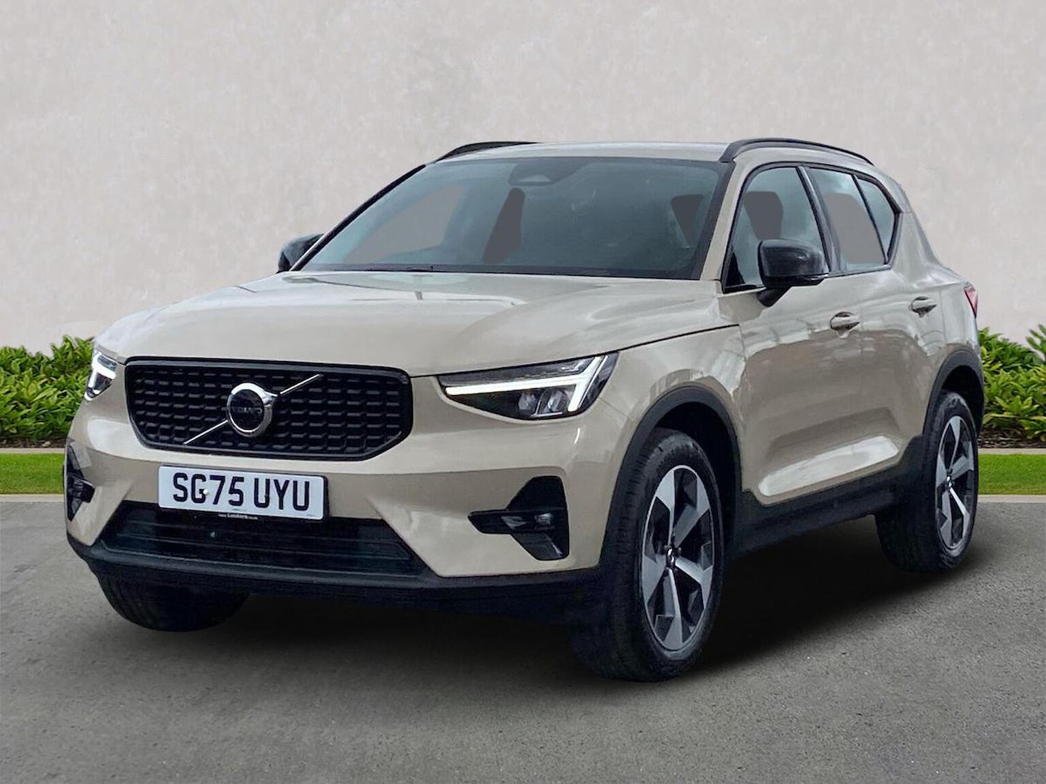 Used Volvo XC40 2025 for sale - 76115499: Photo 21