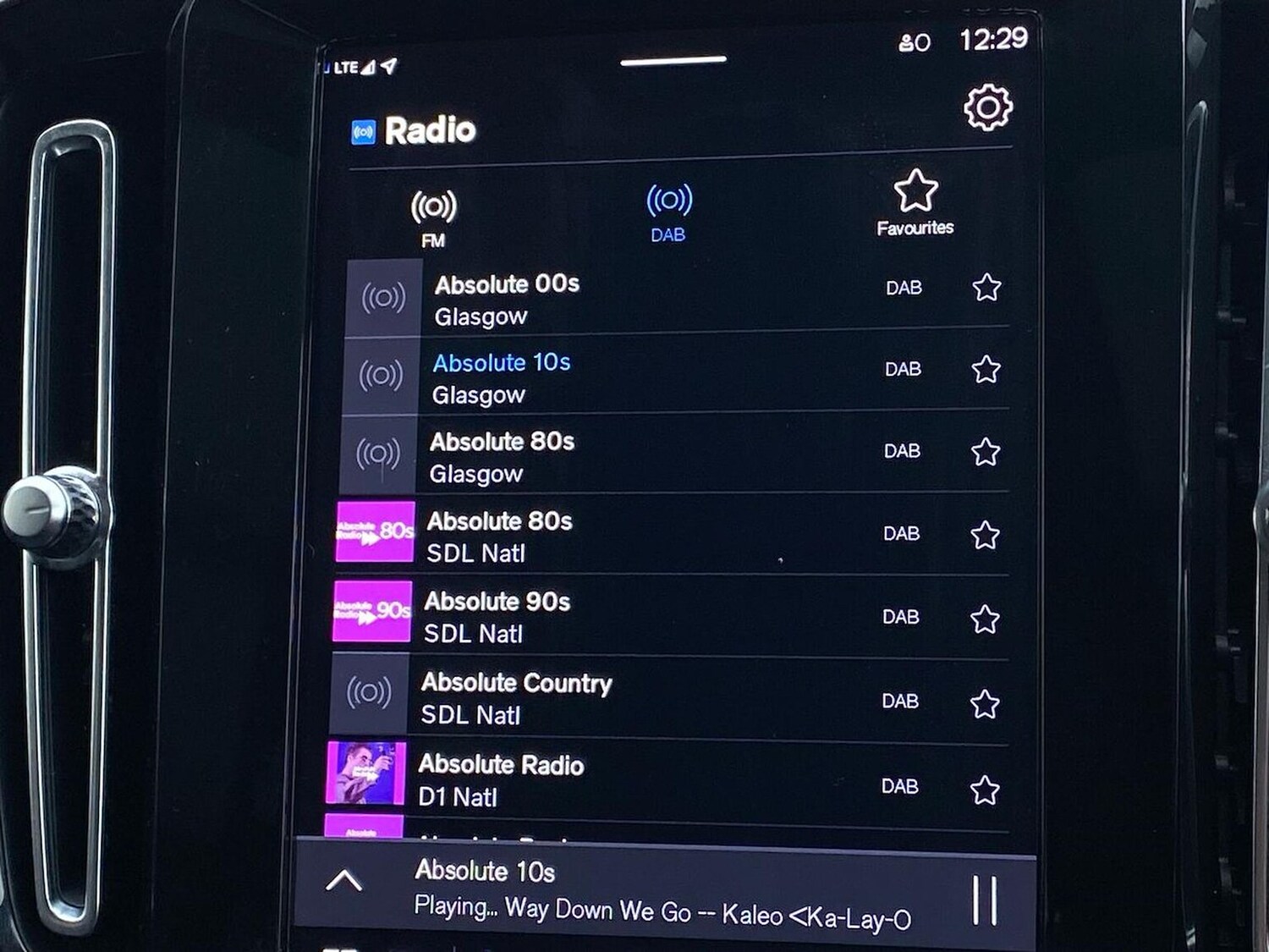 Used Volvo XC40 2023 for sale - 76450588: Photo 11