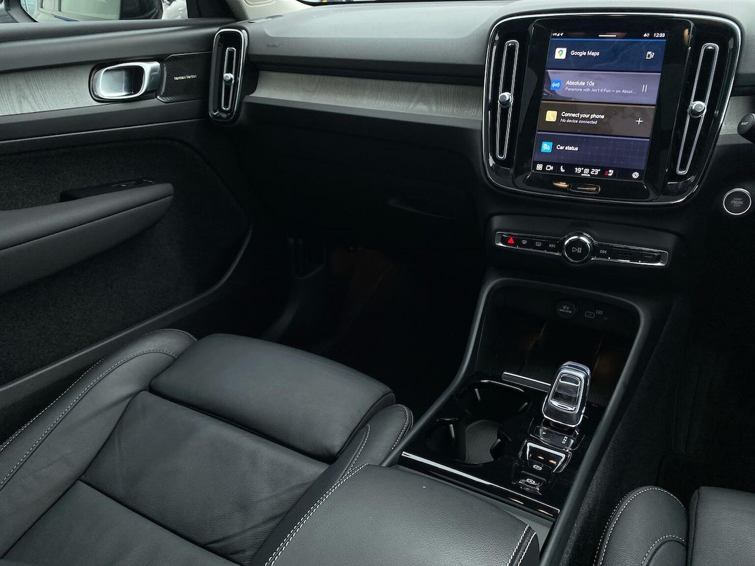 Used Volvo XC40 2023 for sale - 76450588: Photo 13