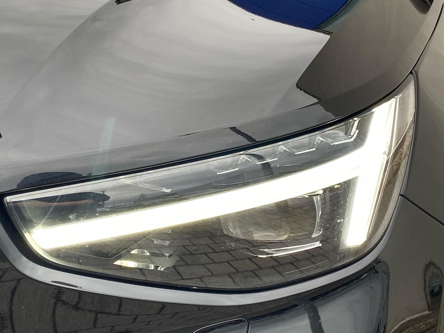 Used Volvo XC40 2023 for sale - 76450588: Photo 34