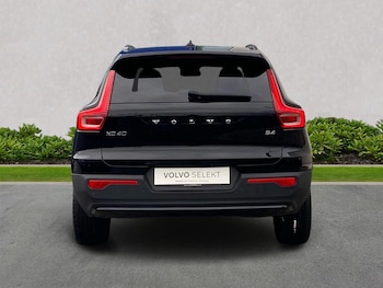 Used Volvo XC40 2023 for sale - 76450588: Photo