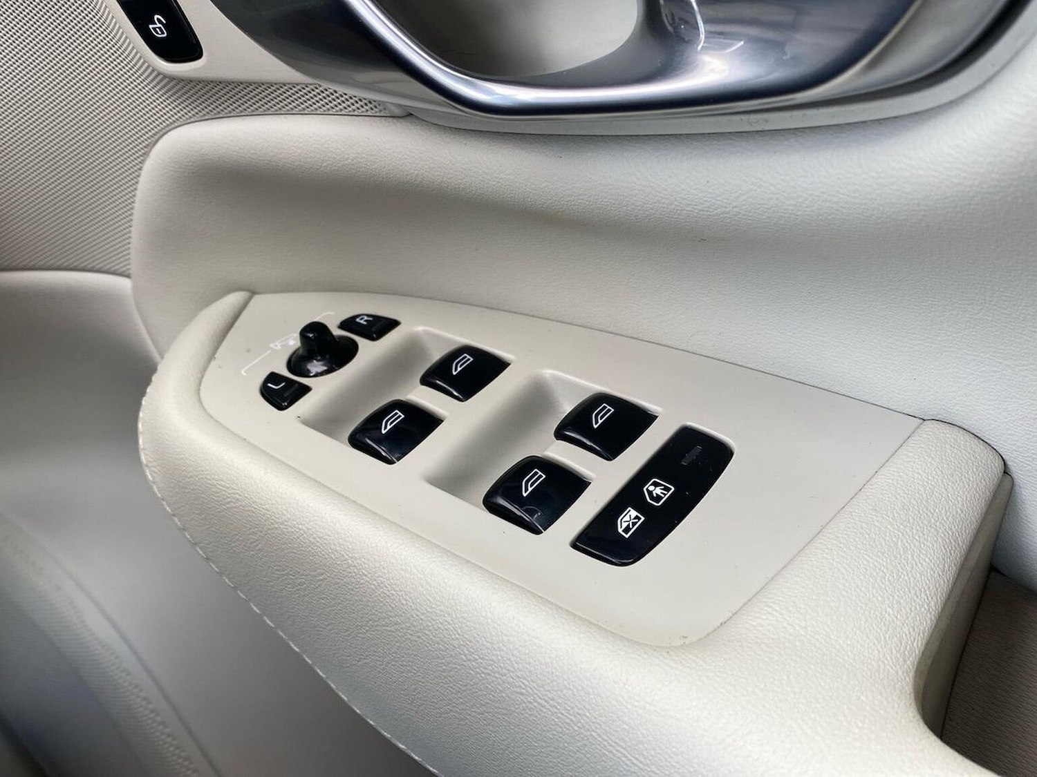 Used Volvo XC90 2023 for sale - 78191193: Photo 23