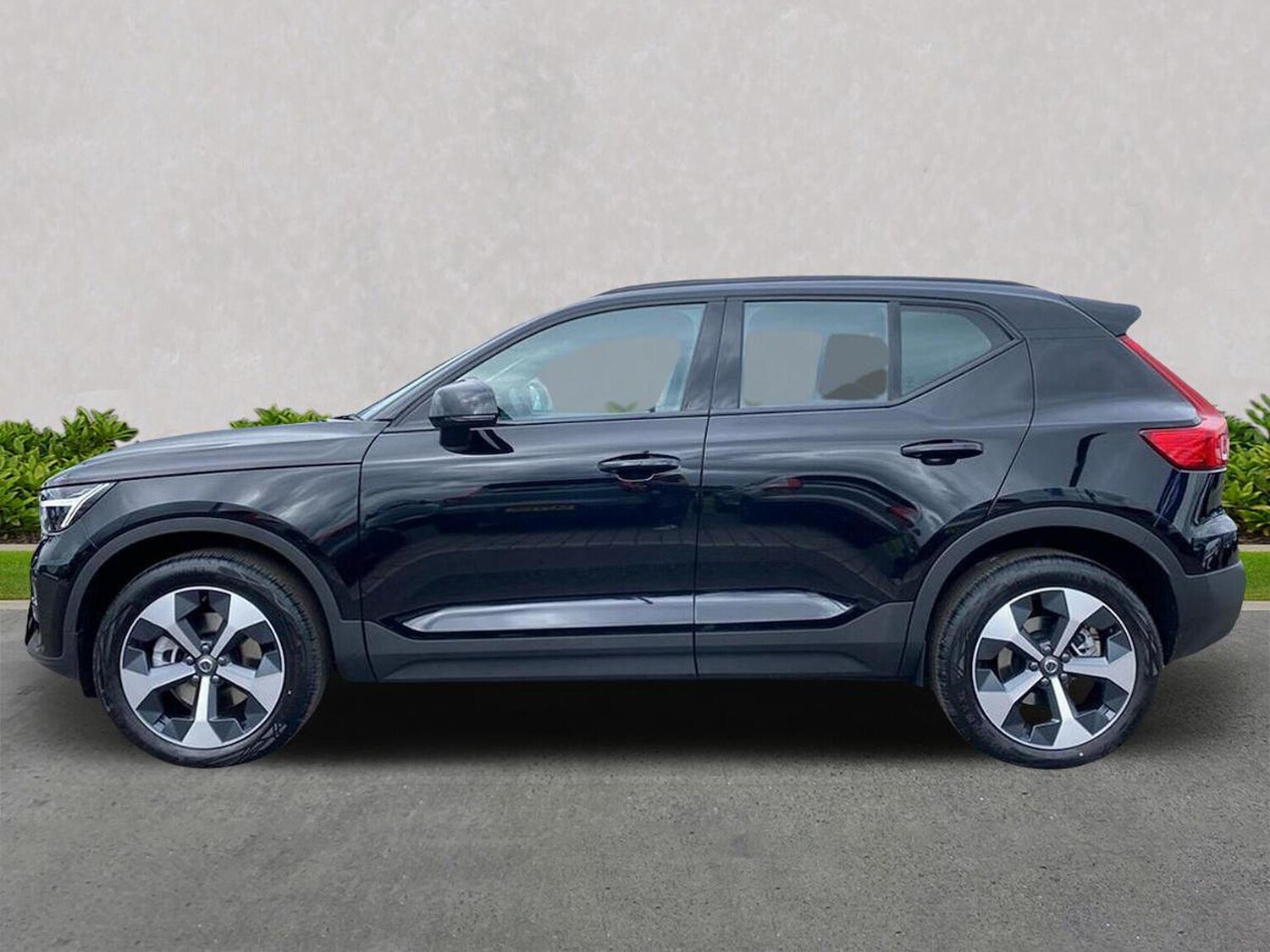 Used Volvo XC40 2025 for sale - 76114359: Photo 20