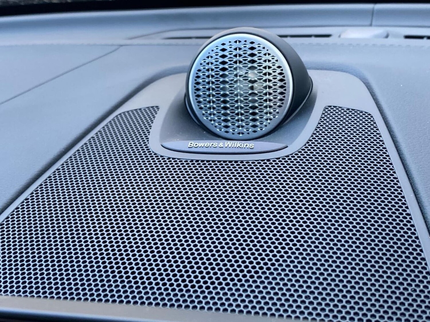 Used Volvo XC60 2025 for sale - 77562968: Photo 31