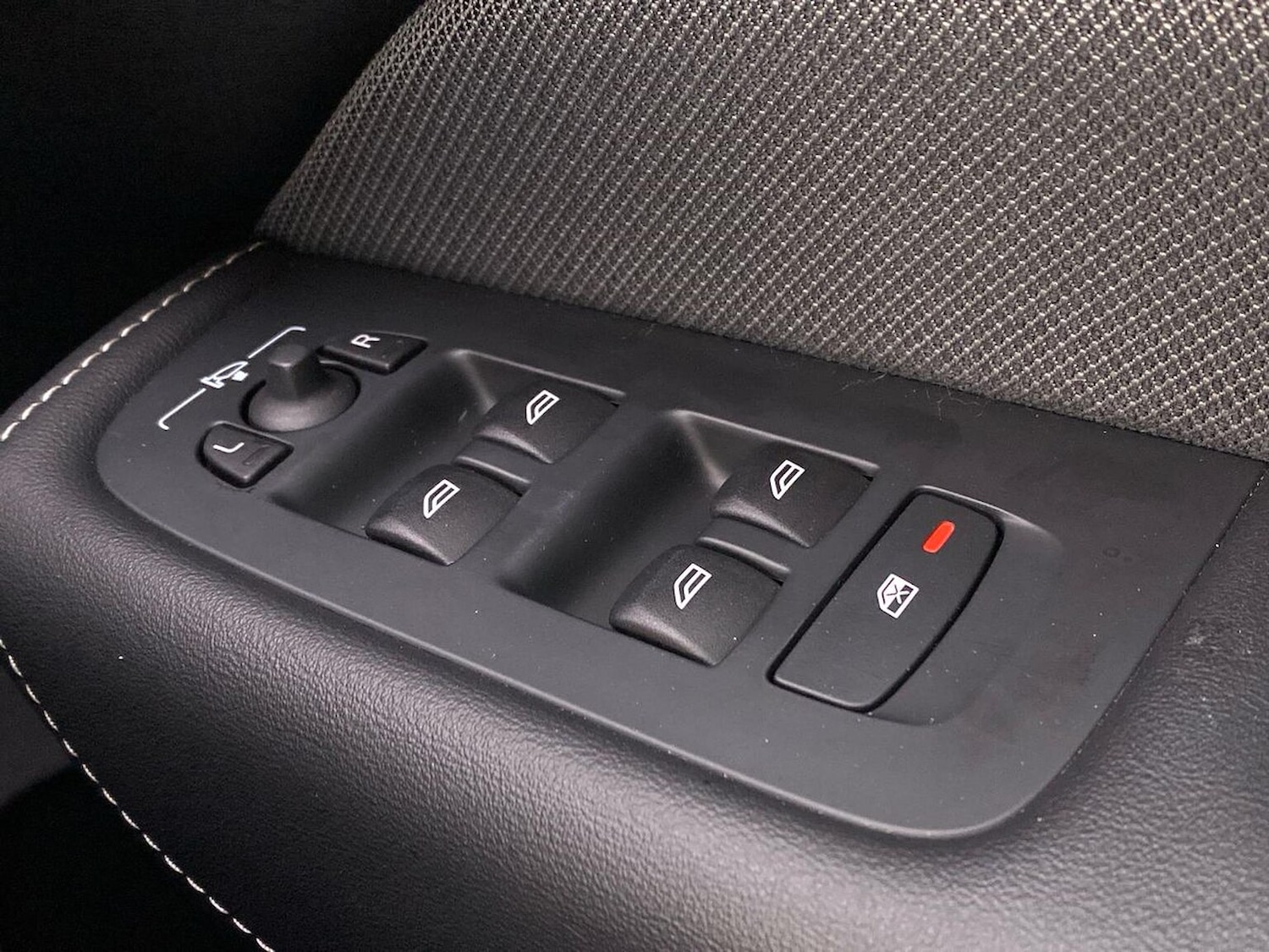 Used Volvo XC60 2021 for sale - 76392483: Photo 22