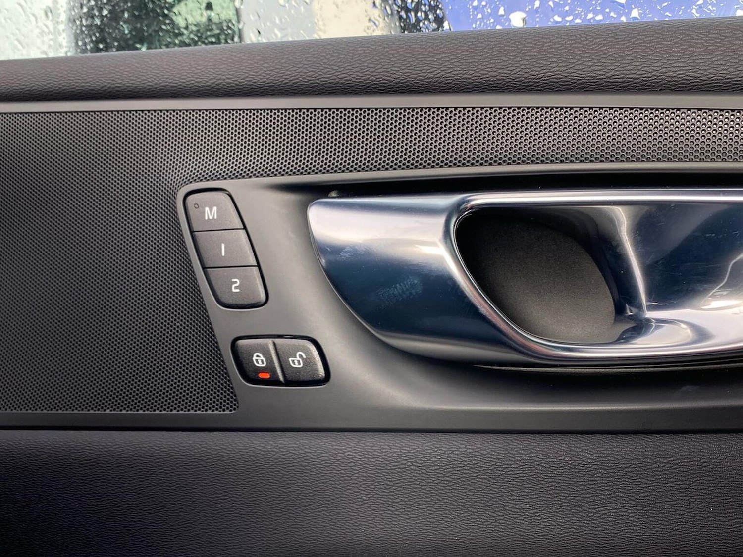 Used Volvo XC60 2021 for sale - 76392483: Photo 40