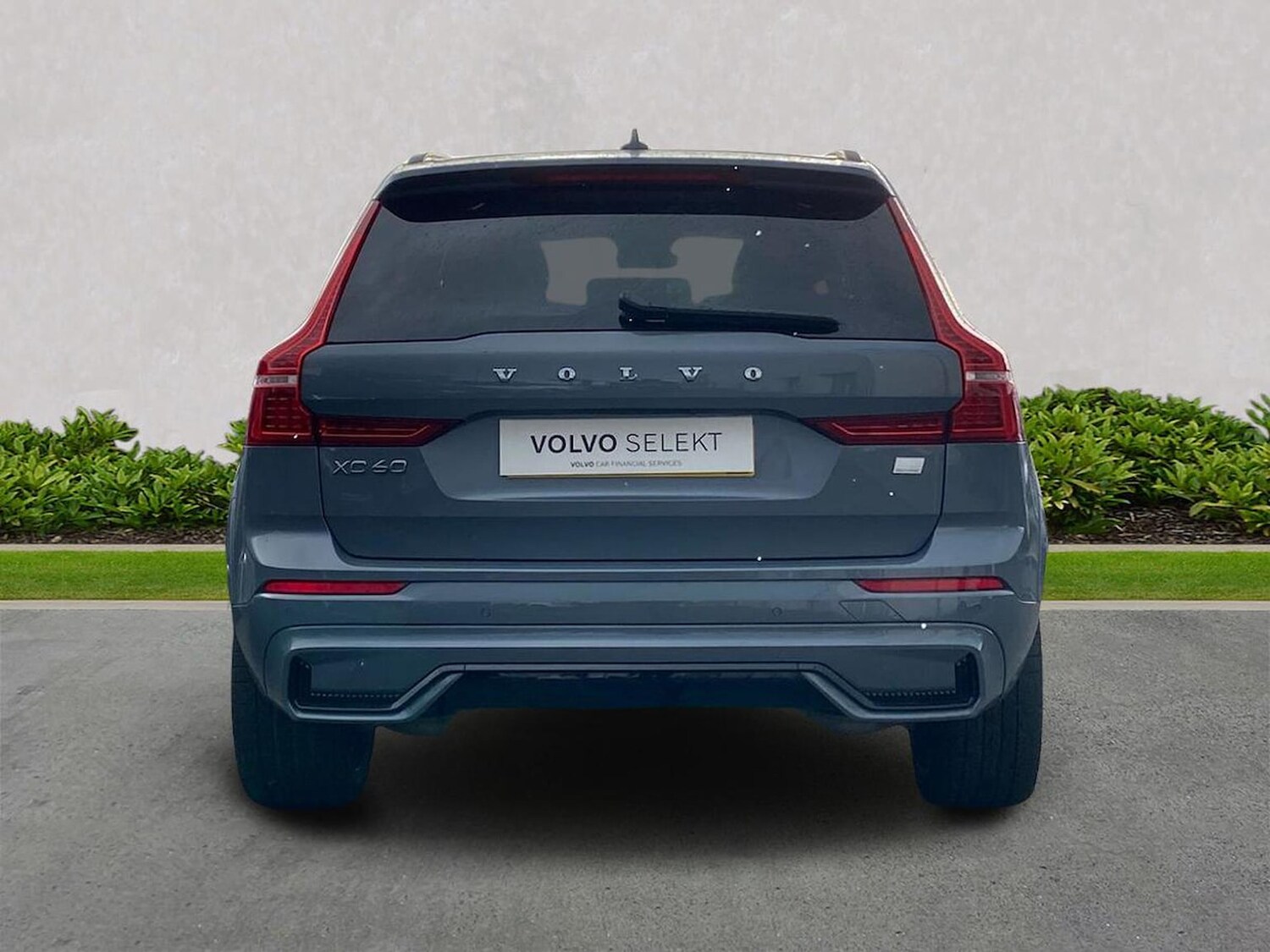 Used Volvo XC60 2021 for sale - 76392483: Photo 5