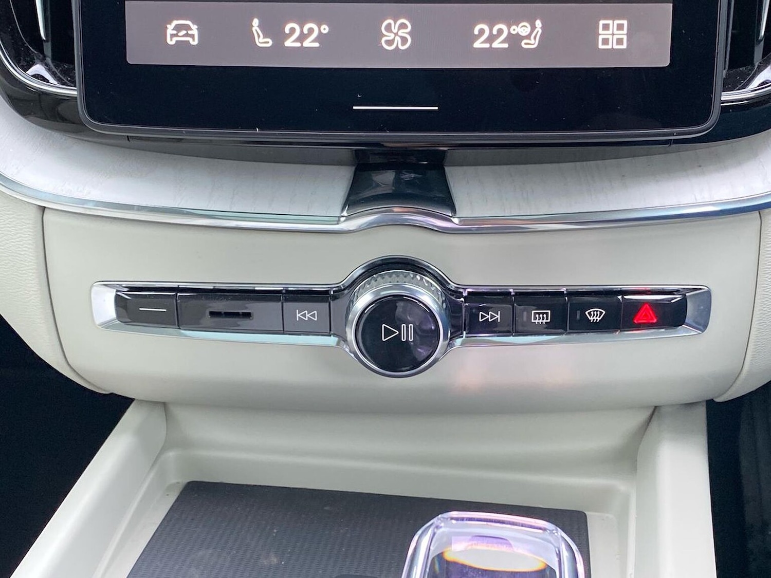 Used Volvo XC60 2025 for sale - 77901703: Photo 12