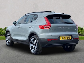 Used Volvo XC40 2025 for sale - 76115500: Photo 3
