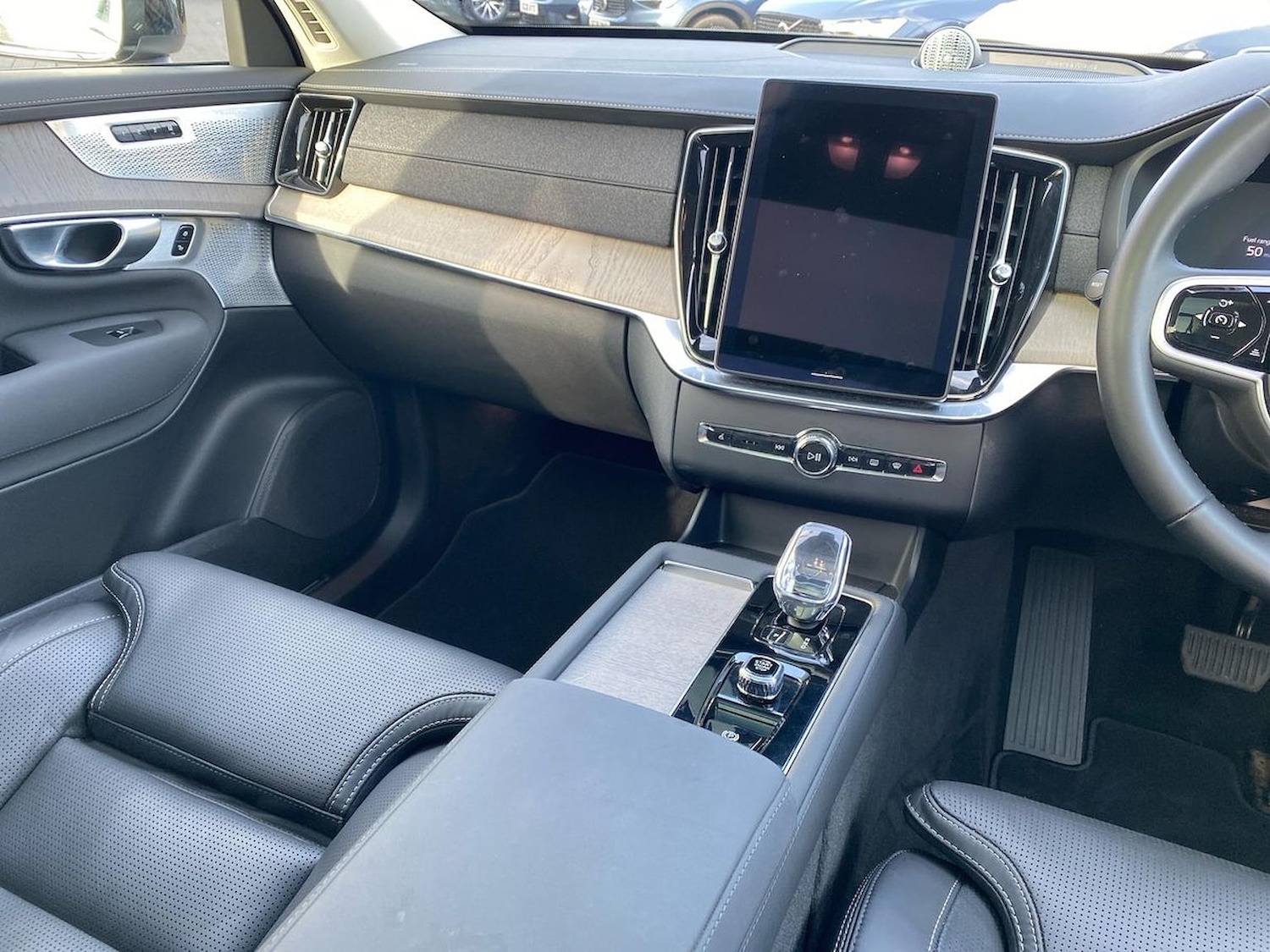 Used Volvo XC90 2025 for sale - 78211138: Photo 15