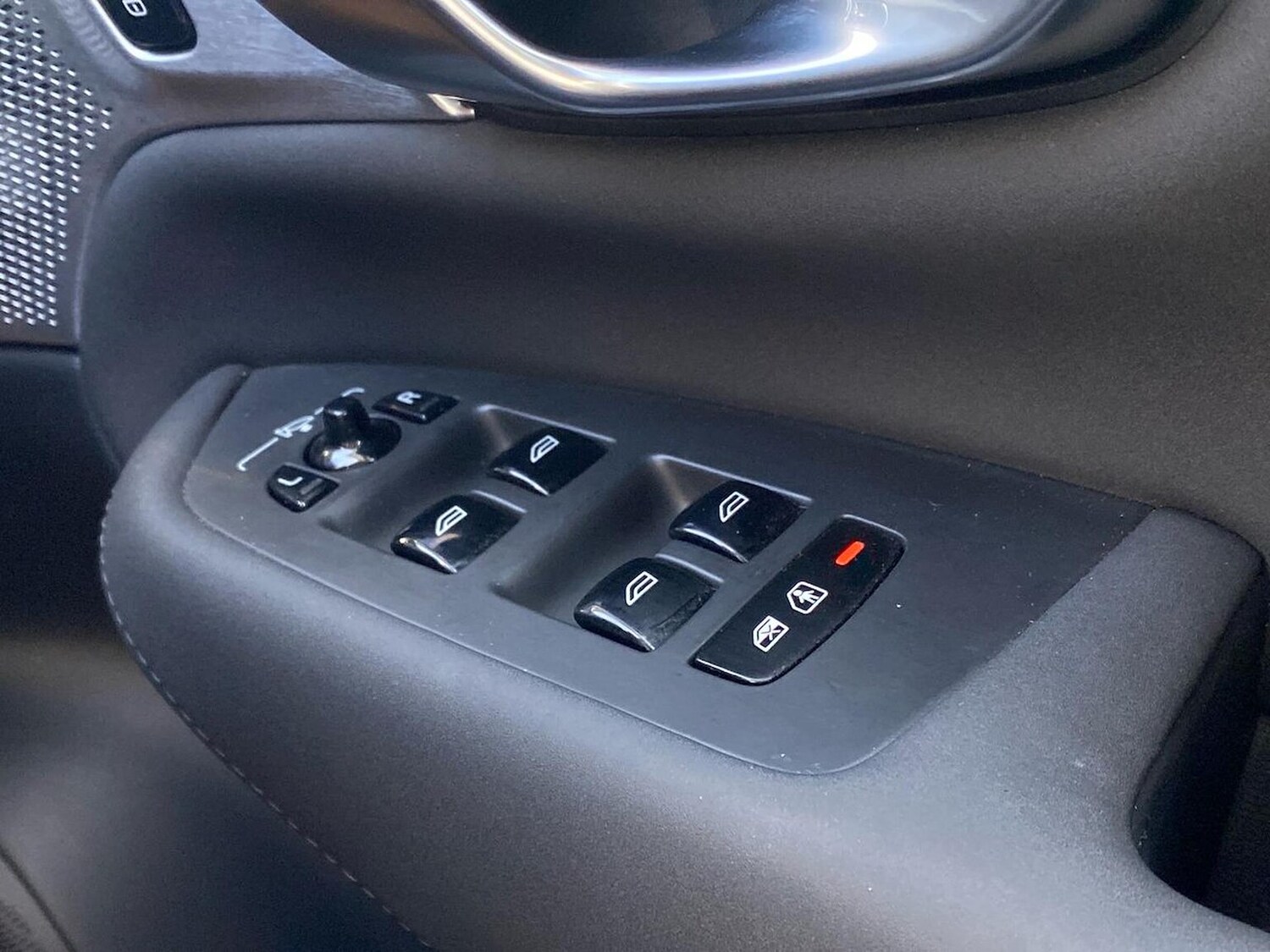 Used Volvo XC90 2025 for sale - 78211138: Photo 23