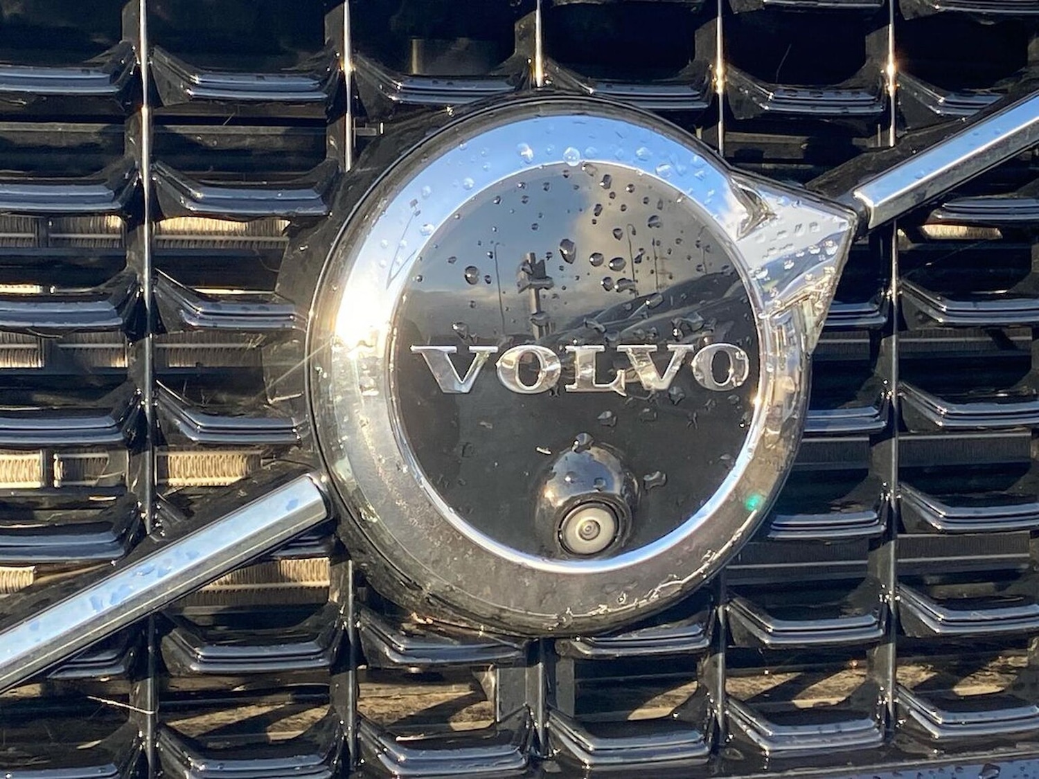 Used Volvo XC60 2023 for sale - 76570994: Photo 32